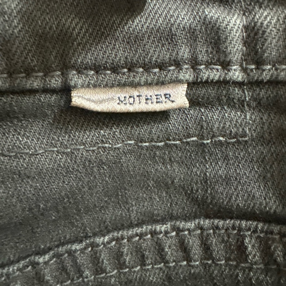 EUC Mother Scrapper Cuff Ankle Fray Jean - Picture 3 of 8